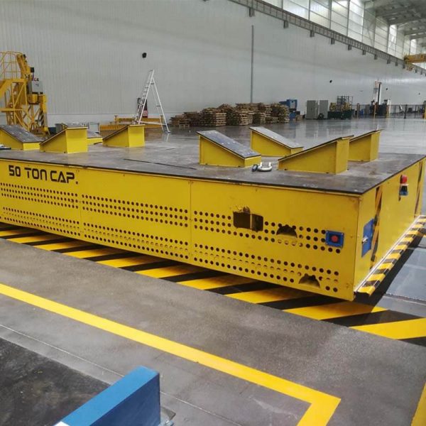 Low-voltage rail transfer cart